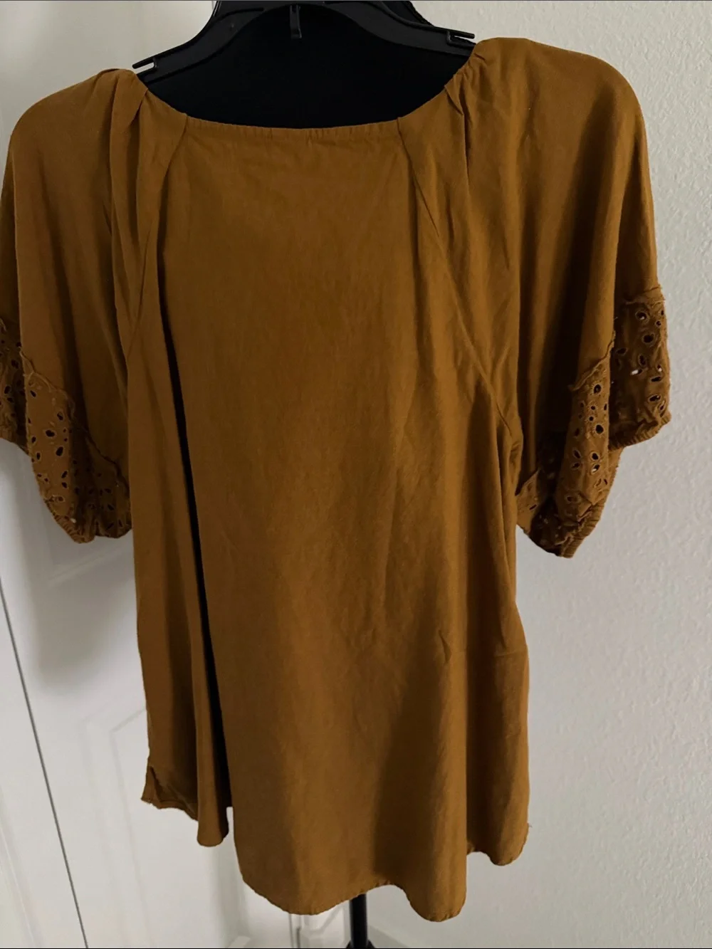 NWT Old Navy Brown Eyelet Puff Sleeve Square Neck Blouse
